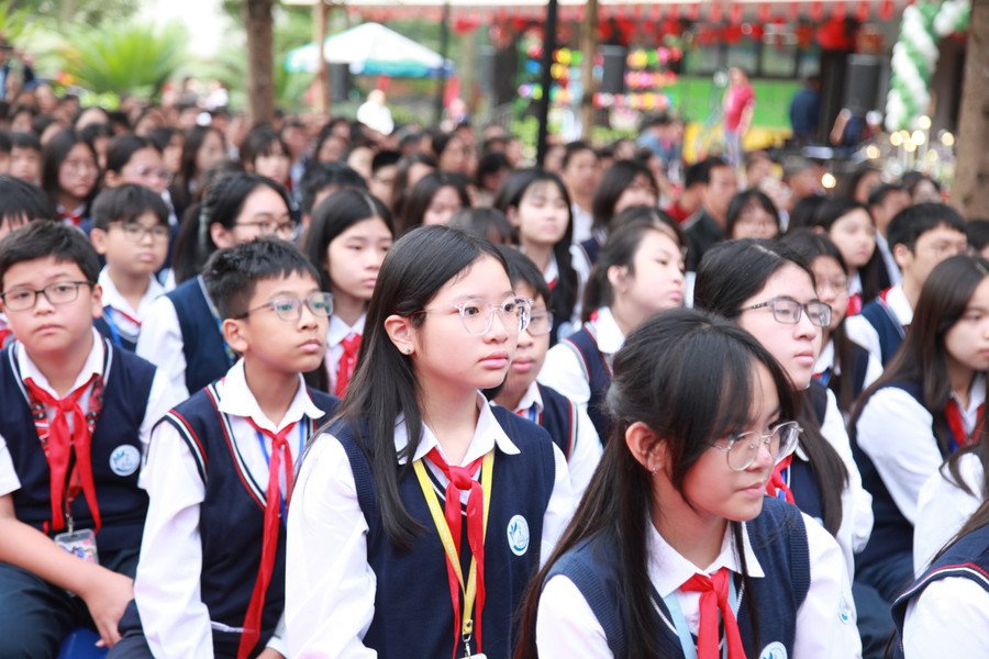 Xây Dựng Mô Hình Trường Học Hạnh Phúc: Hành Trình Kết Nối Yêu Thương Tại VietEdu