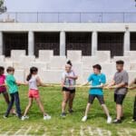 Bí quyết rèn luyện kỹ năng sống cho trẻ tiểu học giúp con tự lập và tự tin
