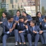 Hoạt động giáo dục trải nghiệm hướng nghiệp lớp 10: Bí quyết chọn nghề đúng đắn