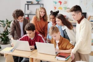 Project-based learning quận Hà Đông: Xu hướng giáo dục hiện đại cho thiếu niên - Phương pháp giáo dục hiện đại