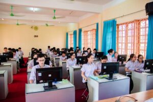 Giáo dục kỷ nguyên số khu vực Hà Nội: Bước tiến chiến lược cho tương lai - vietedu tin giáo dục mới nhất