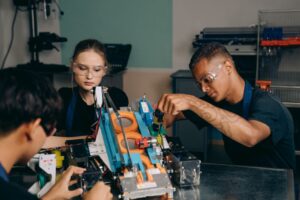 Experiential learning cho học sinh THPT ở Hà Nội: Lợi ích và lộ trình thực tế